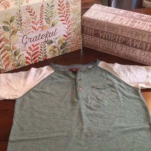 7 For All Mankind Boys Tshirt: Size large